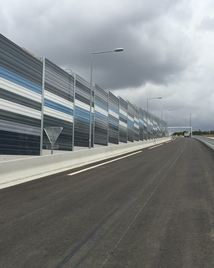 METALESA - Steel acoustic screens - L2 Marseille