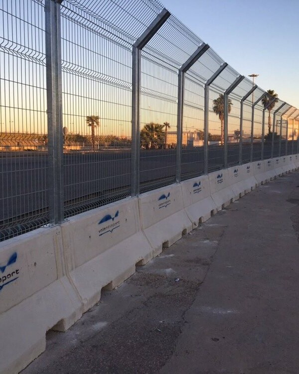 METALESA - Valencia Port electrowelded metal fences