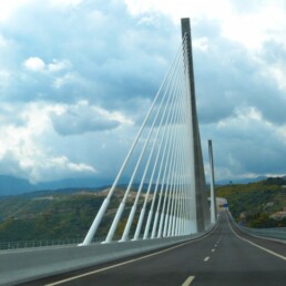 Proyecto Viaducto sobre el río Corgo - Equipamiento de seguridad vial en Metalesa